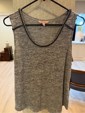 Juicy Couture Gray Sleeveless Top w/ Beaded Neckline – Size M
